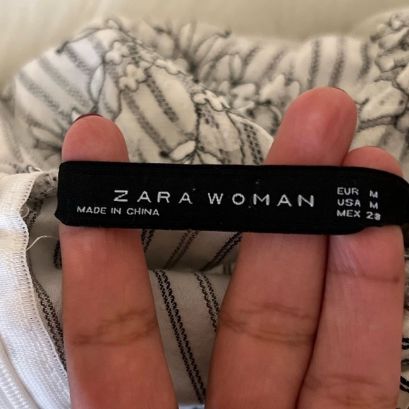 Zara Woman Striped Lace Floral Sheer Layer Size medium blouse top black white - Picture 8 of 8